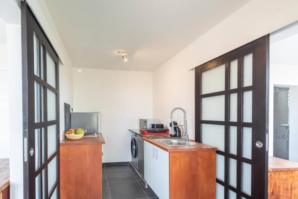 T3 Lumineux Avec Vue Exceptionnelle Et Piscine Oasis De Nature Et Serenite Petit-Canal Exterior foto